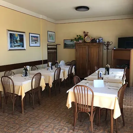 Al Pontesel 3* Γκάρντα